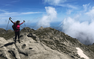 Marion sur une montagne